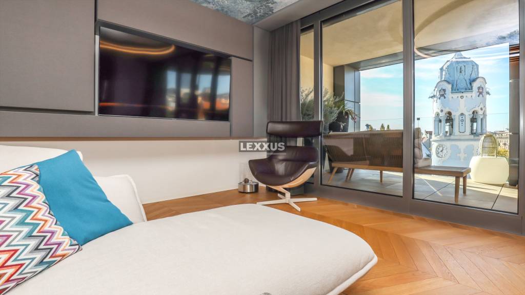 Jedinečný luxusný 3 izbový penthouse s terasou pri Modrom kostolíku