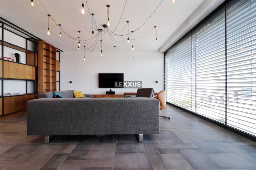 PRENÁJOM Luxusný 3 izbový byt - dizajnový projekt CUBES - garáž